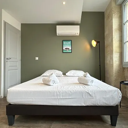 Lumineux Avec Climatisation Pour 2 Personnes アパート *