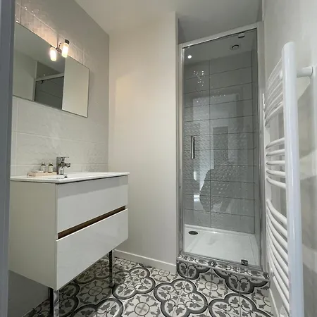 Lumineux Avec Climatisation Pour 2 Personnes * Bordeaux